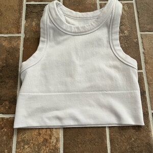 ALO Yoga Women’s Cropped White Athletic Tank Top (Worn once)
